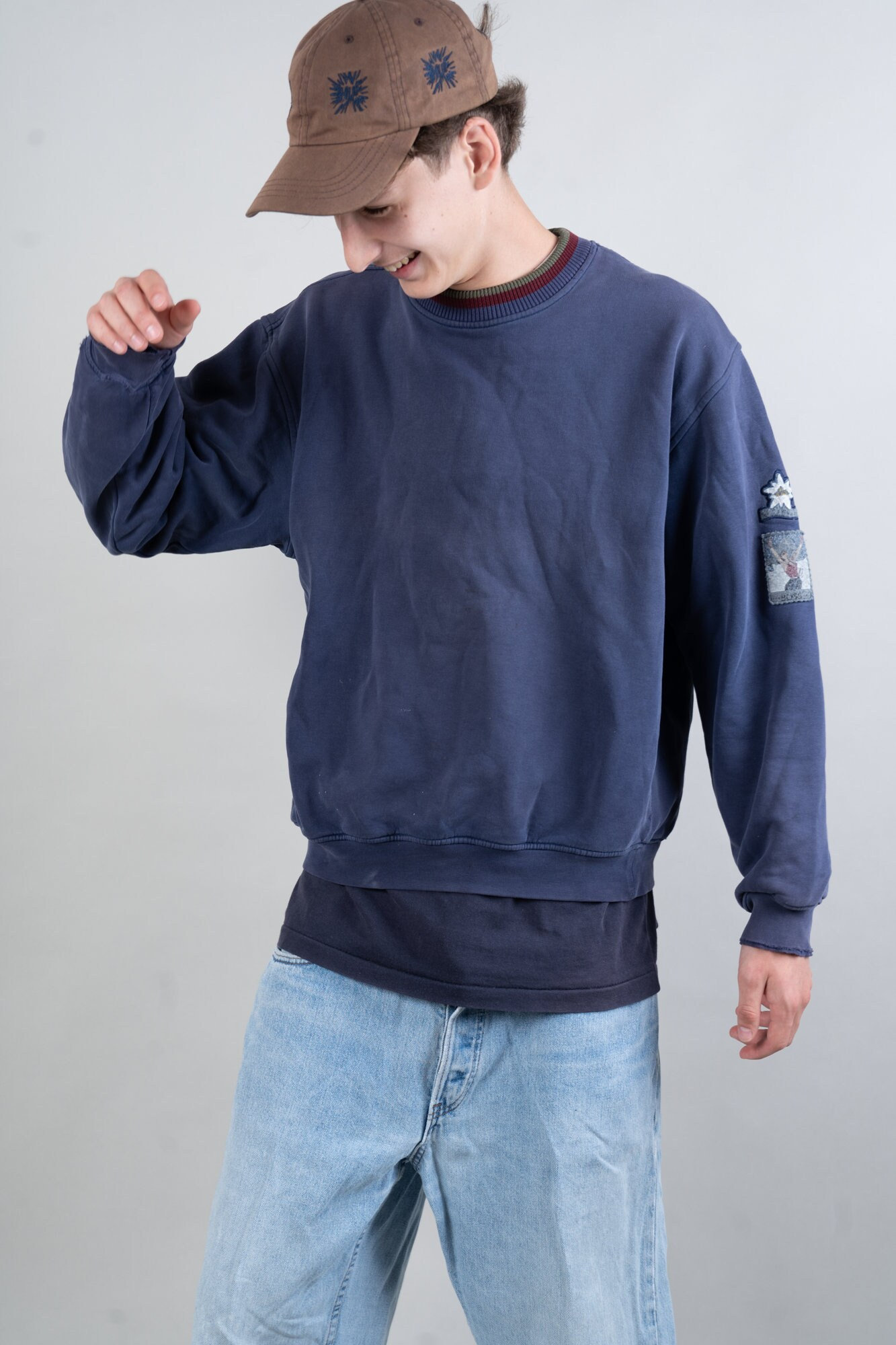 Vintage Hugo Boss Jumper Crewneck Sweatshirt Navy Blue Outdoor Pullover Cotton Size L 80S von nonaClothingVintage