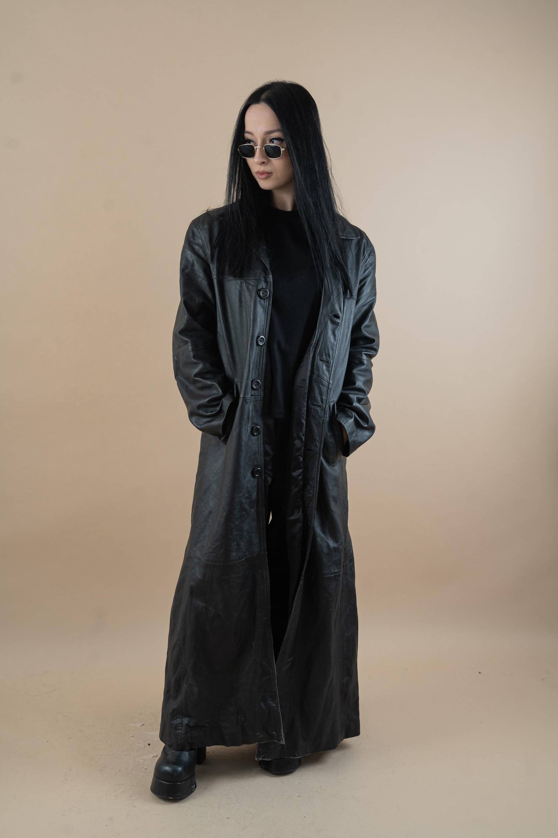 Vintage Leather Coat Overcoat Black Genuine Soft Jacket Quitted Lining Size Xl Oversized Gender Neutral von nonaClothingVintage