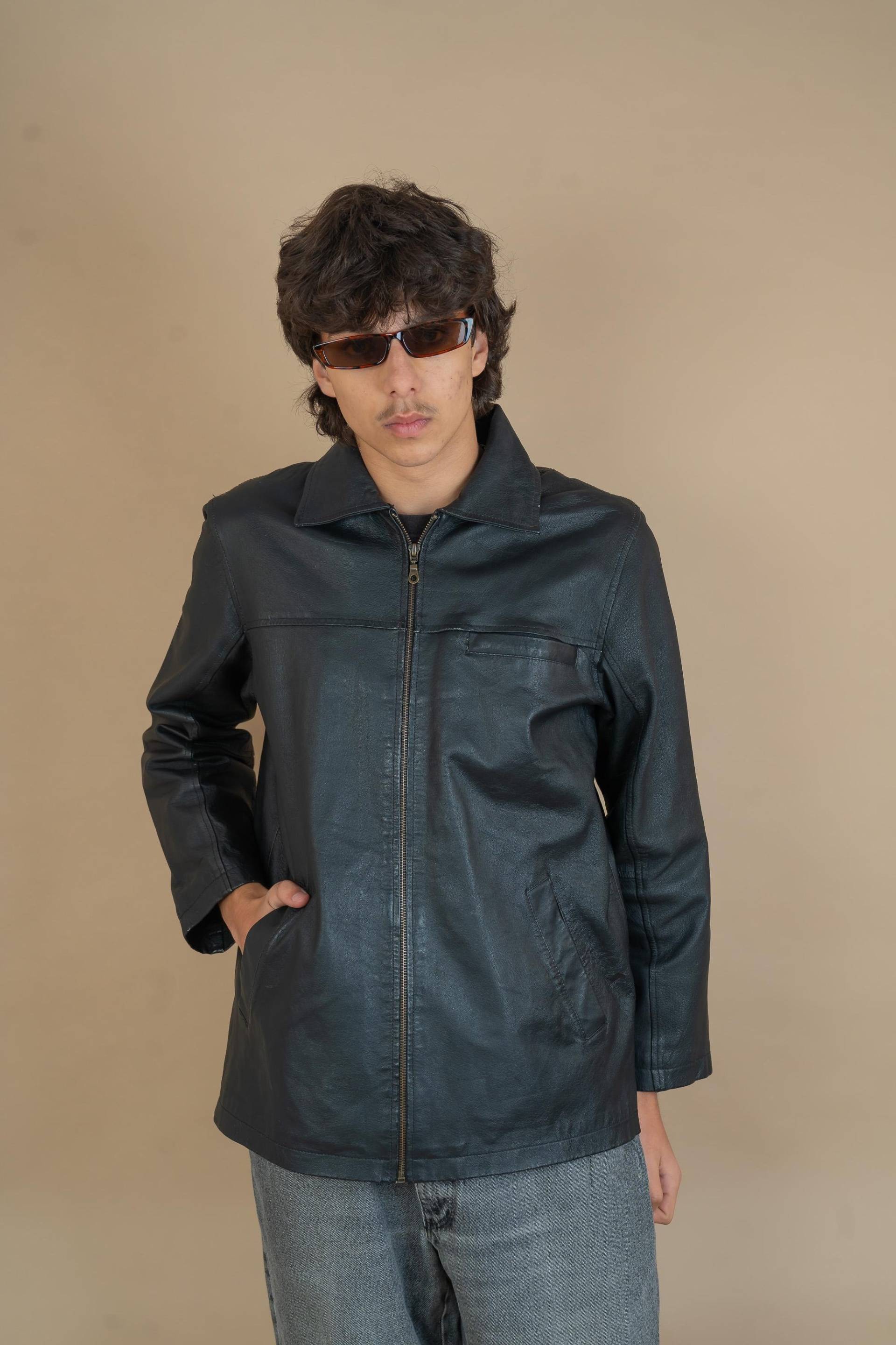 Vintage Leather Jacket Heavy Bomber Black Minimalist Gender Neutral 80S Size L von nonaClothingVintage