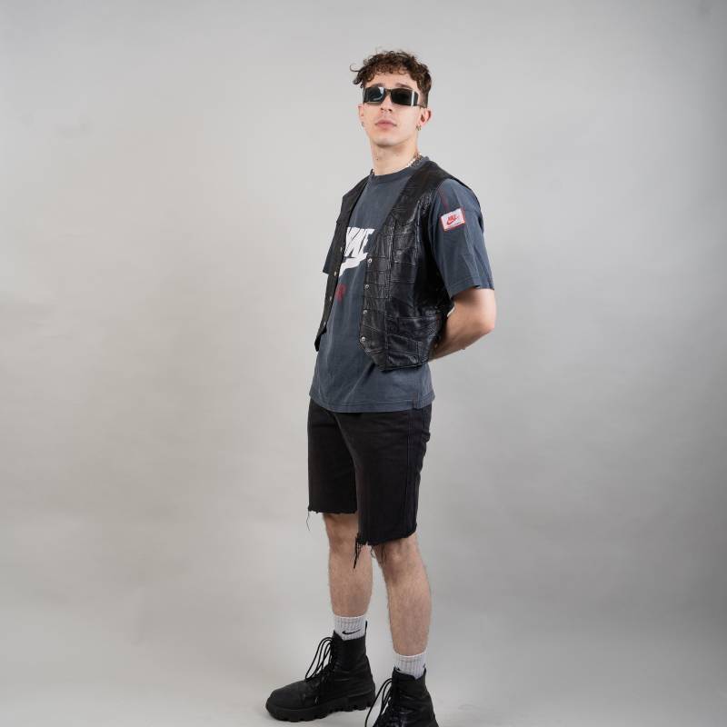 Vintage Leather Vest Distressed Black Moto Original 80S Size M Gender Neutral von nonaClothingVintage