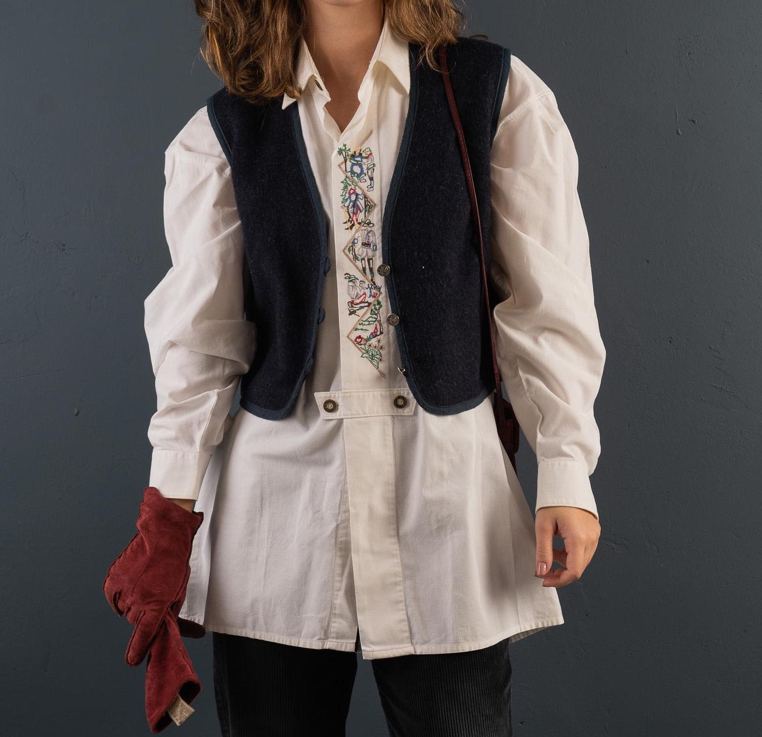 Vintage Loden Vest Navy Blue Austrian Wool Peasant Style Size S/M 80S 90S von nonaClothingVintage