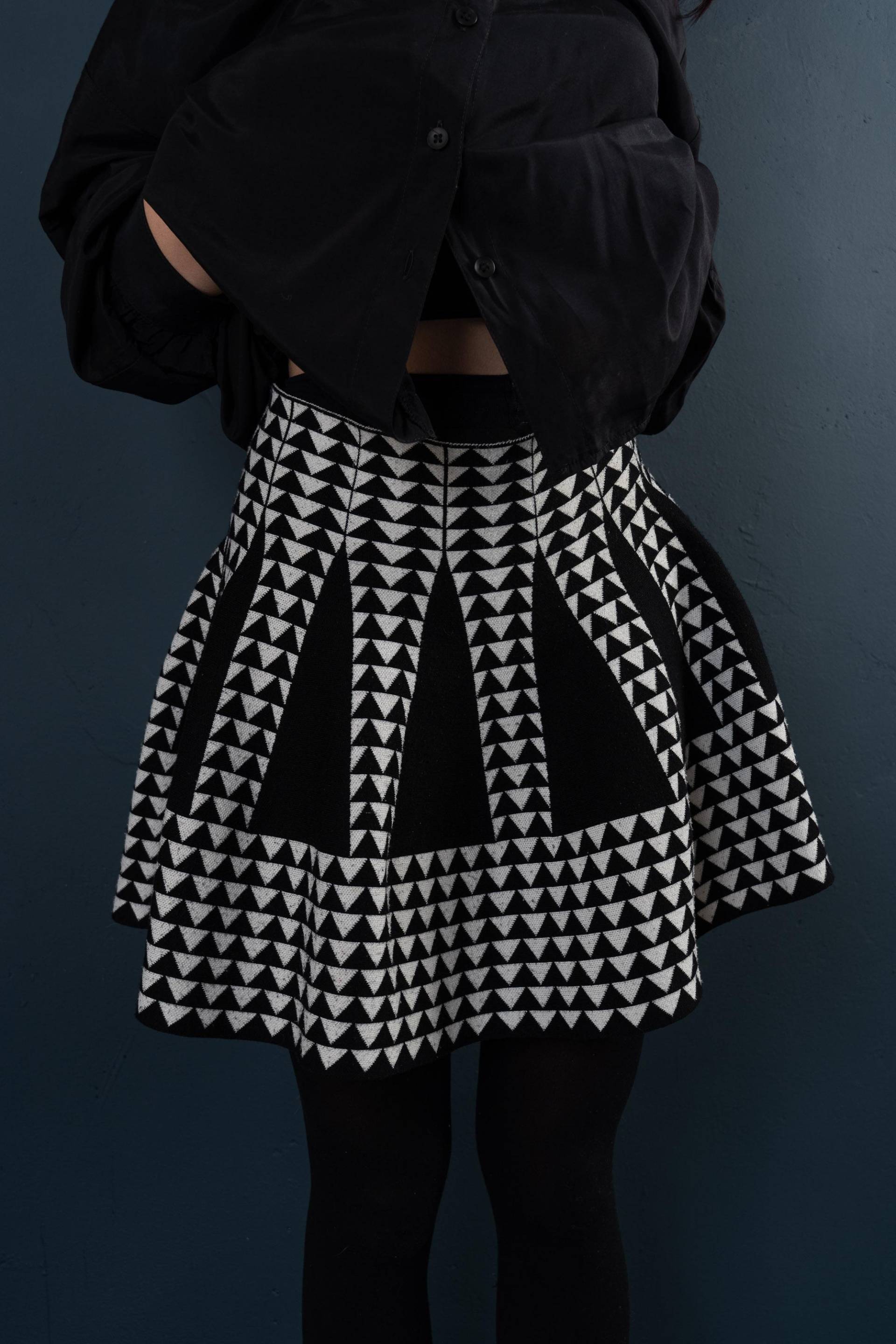 Vintage Mini Skirt Black & White Pleated Cotton 70S 80S Size S/Xs von nonaClothingVintage