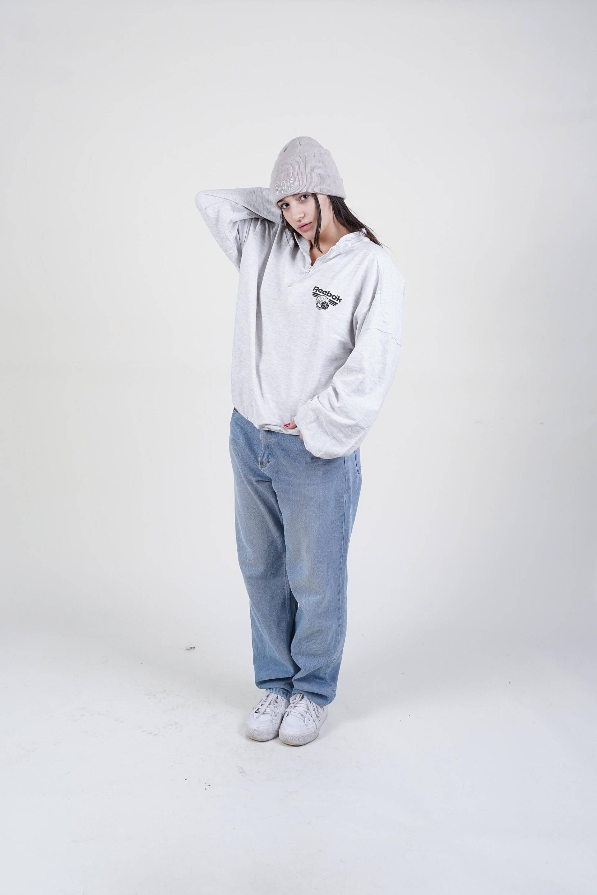 Vintage Reebok Sweatshirt Jumper Grey White Size L Cotton 80S 90S von nonaClothingVintage