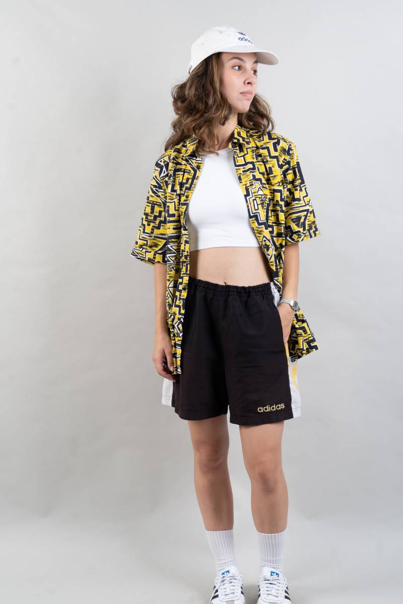 Vintage Shirt Black & Yellow Abstract Pattern Hard Cotton Size L Unisex von nonaClothingVintage