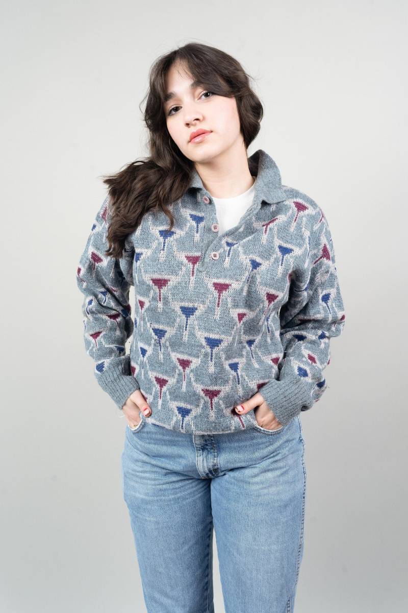 Vintage Sweater Crazy Pattern High Neck Style Size L 80S von nonaClothingVintage