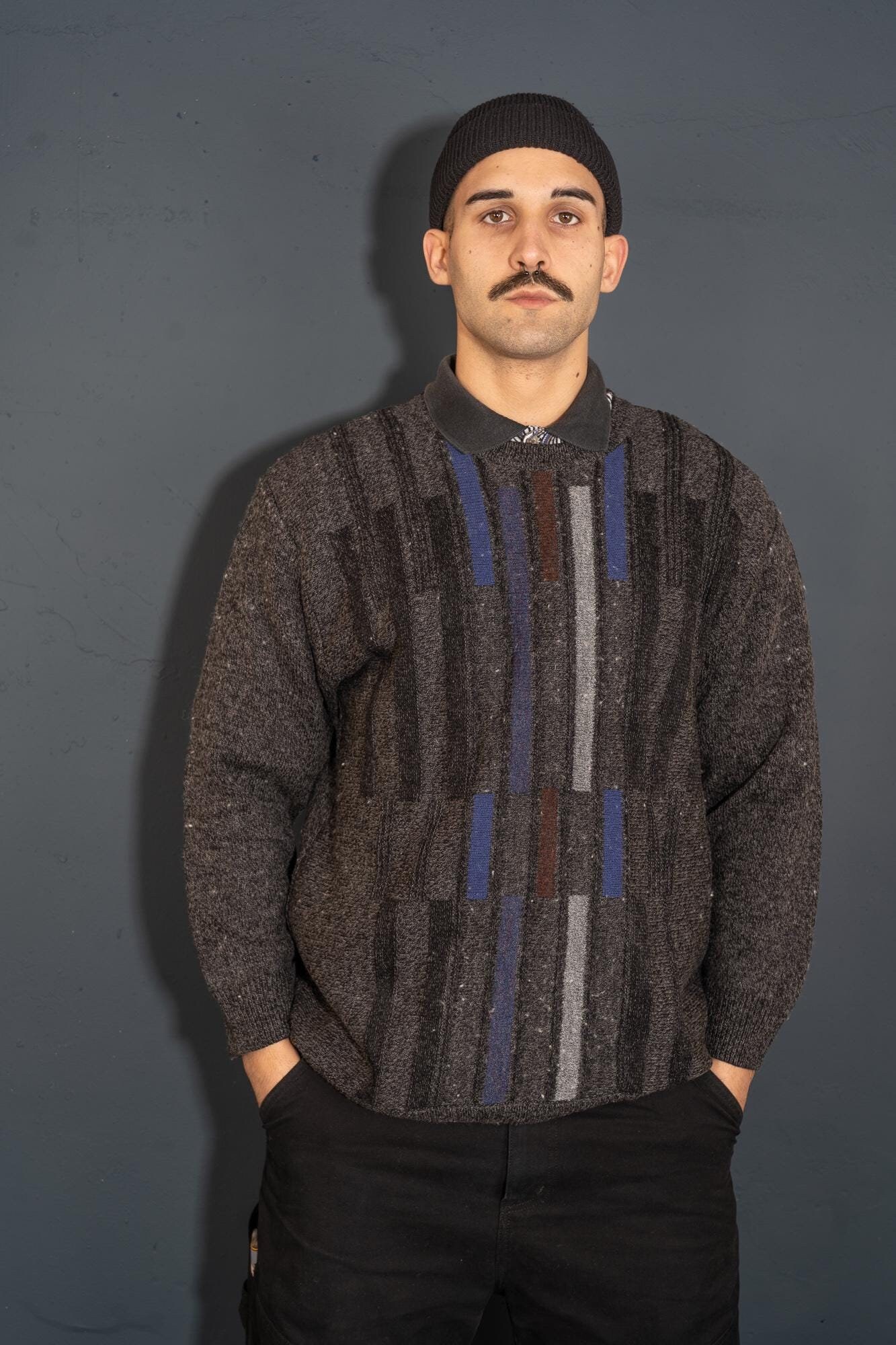 Vintage Sweater Grey With Abstract Pattern Wool Size M/L 80S 90S Gender Neutral Second Hand von nonaClothingVintage