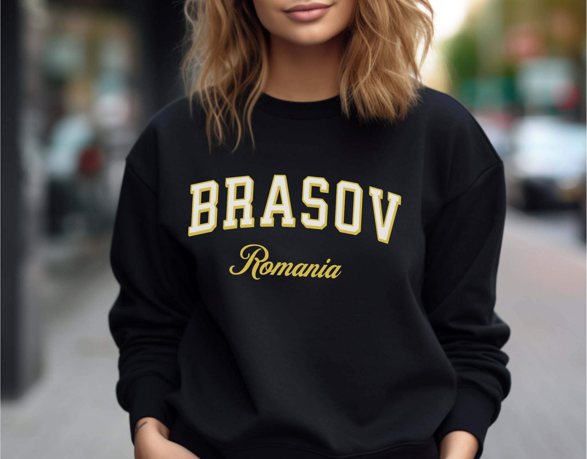 Brasov Romania Unisex Heavy Blend™ Crewneck Sweatshirt von noordinaryapparel