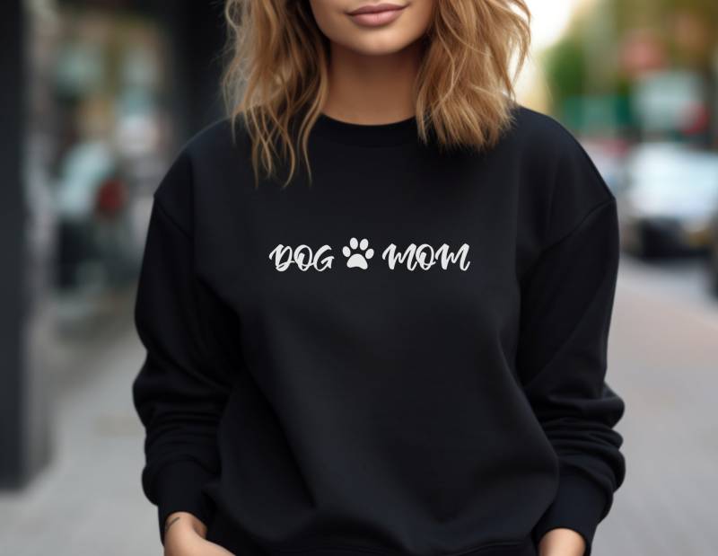 Dog Mom Crewneck Sweatshirt Black Dog Mom Crewneck Sweatshirt Black von noordinaryapparel