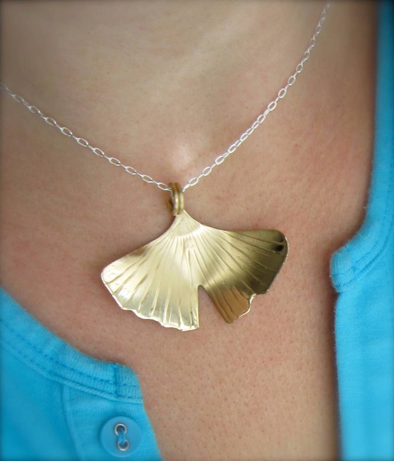Ginkgo Halskette, Anhänger, Schmuck, Natur Liebhaber Blatt, Bronze Ginkgo, Symbol Des Friedens, Fruchtbarkeit Blatt von noracatherine