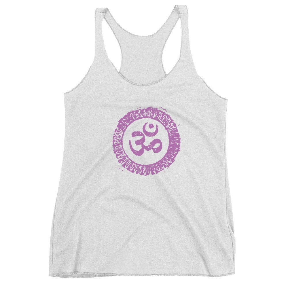 Om Tank Top Damen Racerback Yoga Kleidung Für Frauen Mädchen Aum Shirt Spirituelle Geschenkidee Meditation von normalgoodz
