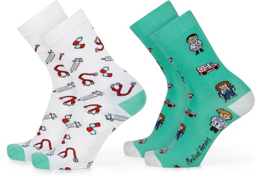 normani 2 Paar Lustige Socken | Bunte Motiv Socken mit abwechslungsreichen Mustern und Farben | Mit komfortablem Piqué-Bund aus Baumwolle Farbe Medizin Größe 42-47 normani 2 Paar Lustige Socken | Bunte Motiv Socken mit abwechslungsreichen Mustern und Farben | Mit komfortablem Piqué-Bund aus Baumwolle Farbe Medizin Größe 42-47 von normani