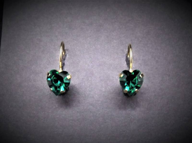 Herz Ohrringe Smaragd Strass Kleine Gold Brisuren Kostenloser Versand Usa von nottheComfortZone