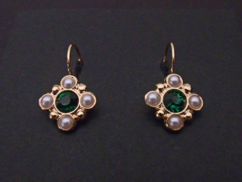 Mittelalterliche Ohrringe Smaragd Strass-Kunstperlen Gold Ohrhaken Kostenloser Versand Usa Mittelalterliche Ohrringe Smaragd Strass-Kunstperlen Gold Ohrhaken Kostenloser Versand Usa von nottheComfortZone