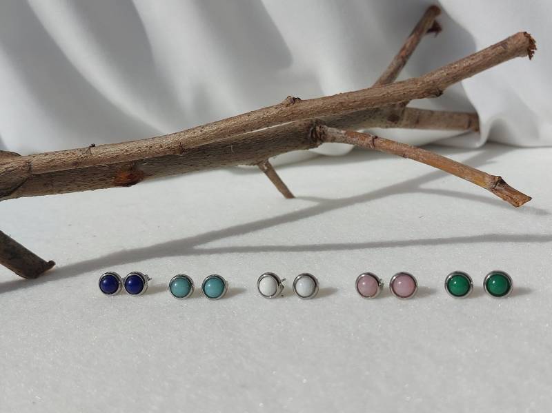 stud Ohrstecker Aus Jade Und Edelstahl // Cabochon Kombiniert Mit/Verschiedene Farben Design Unikat Schmuck stud Ohrstecker Aus Jade Und Edelstahl // Cabochon Kombiniert Mit/Verschiedene Farben Design Unikat Schmuck von nouimanufaktur