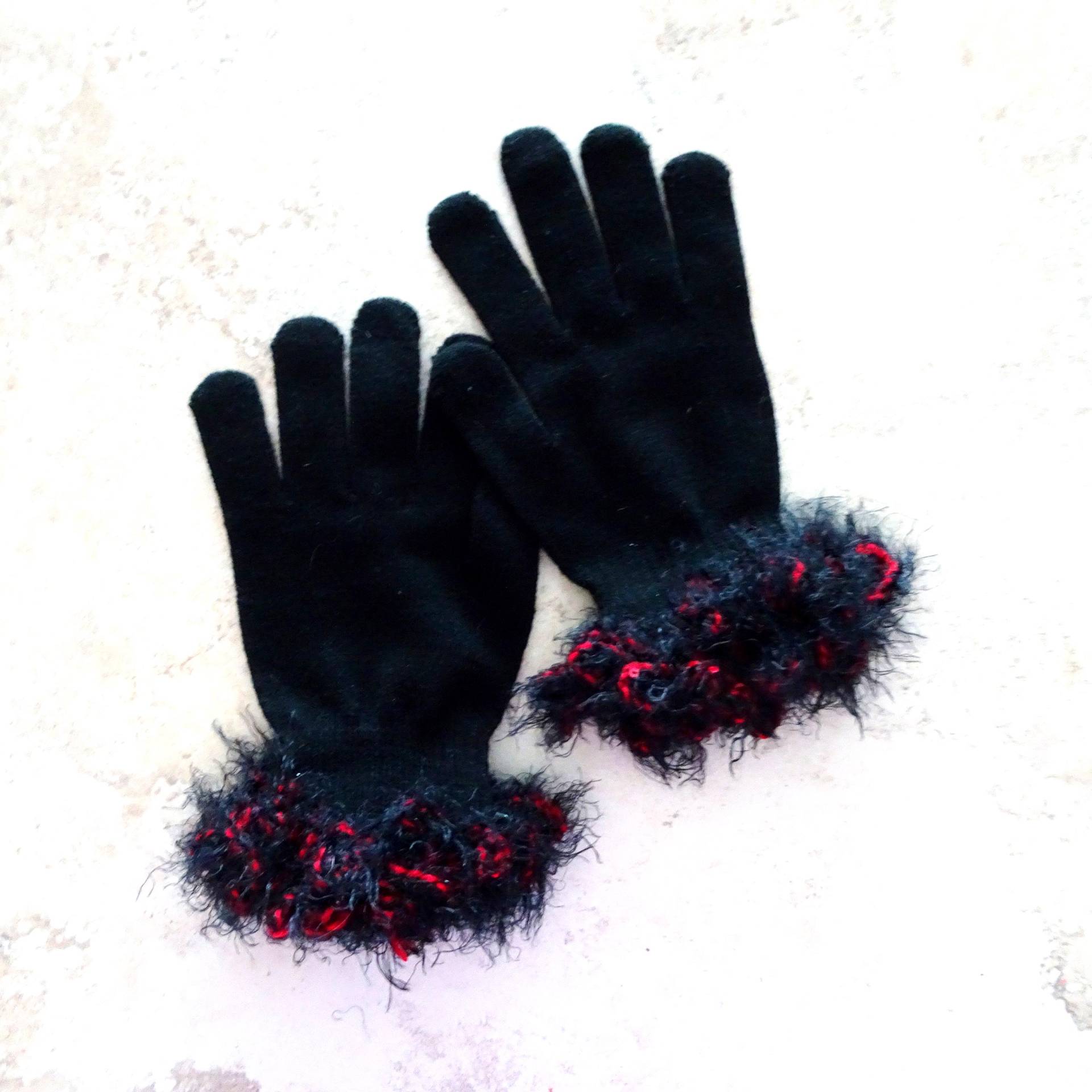 Gehäkelte Verzierte Schwarze Handschuhe Neuheit Pelzgarn Manschetten von novelknitsdlm