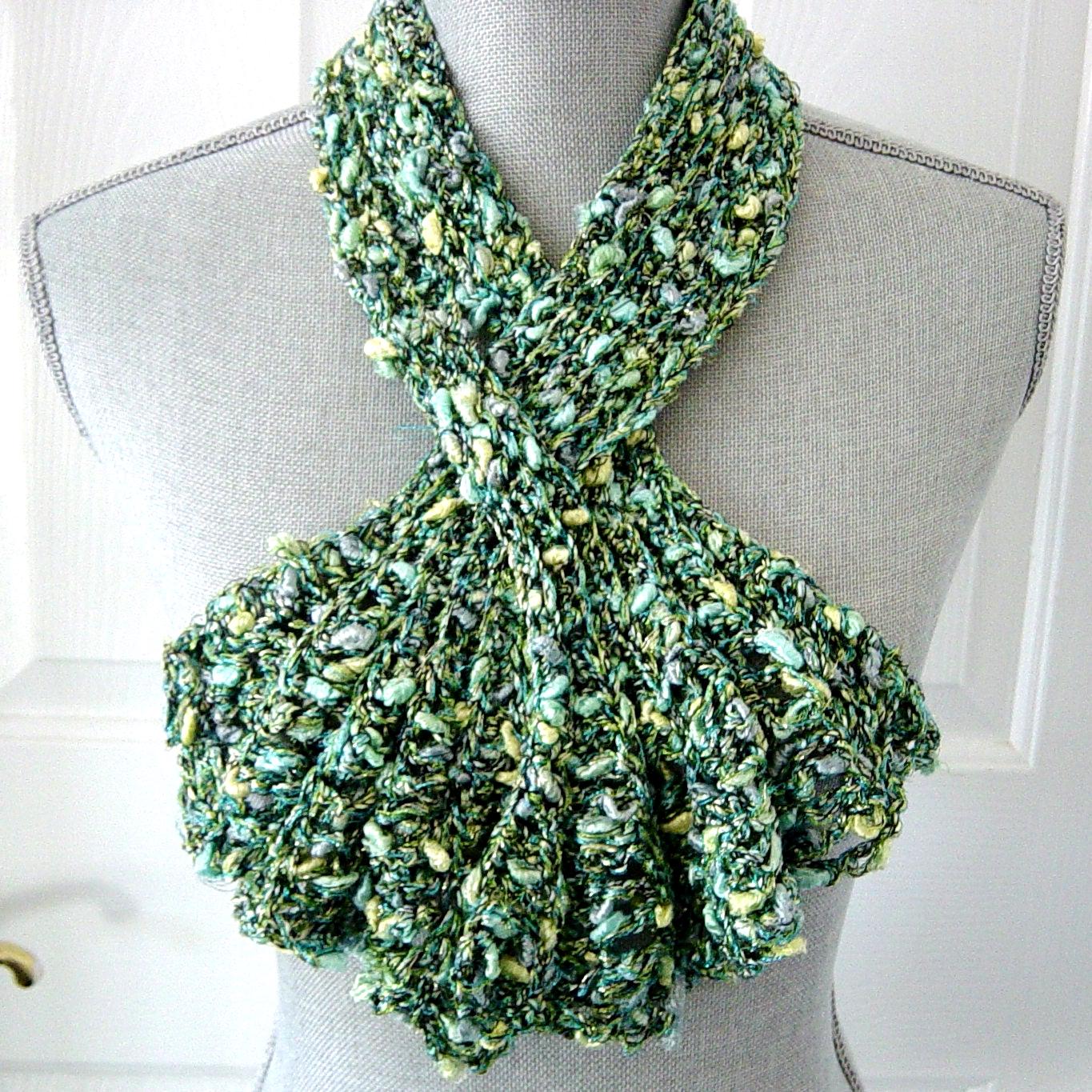 Grüner Keyhole Schal, Gehäkelter Damen Winter Schal Geschenk von novelknitsdlm