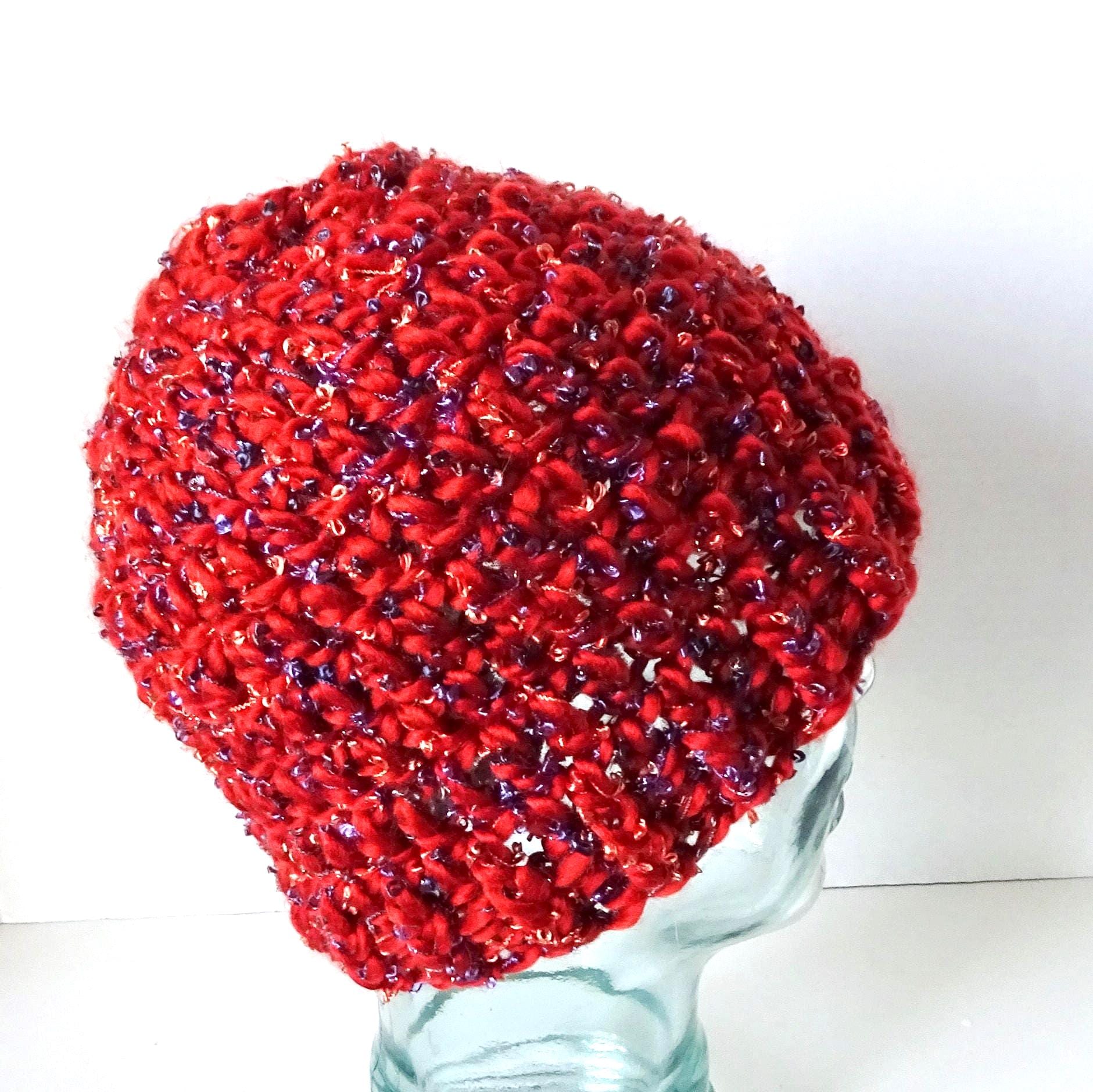 Hand Gehäkelte Rote Cloche Wintermütze Erwachsene Größe von novelknitsdlm