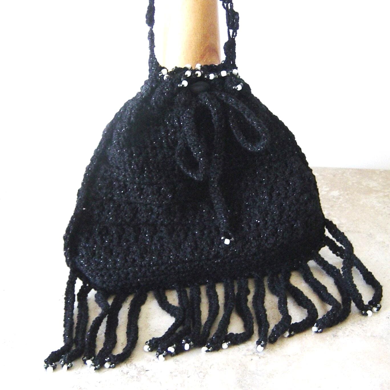 Schwarze Handgehäkelte Kordel Abend Handtasche, Wristlet Geldbörse von novelknitsdlm