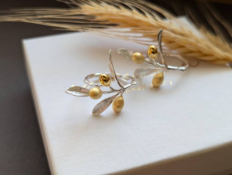 Nox Caelum | Olivenblätter Zweig Früchte Ring Aus Sterling Silber, Olivenblattring, Olivenzweigring, Pflanzenliebhaber Schmuck, Geschenk Nox Caelum | Olivenblätter Zweig Früchte Ring Aus Sterling Silber, Olivenblattring, Olivenzweigring, Pflanzenliebhaber Schmuck, Geschenk von noxcaelumDesign