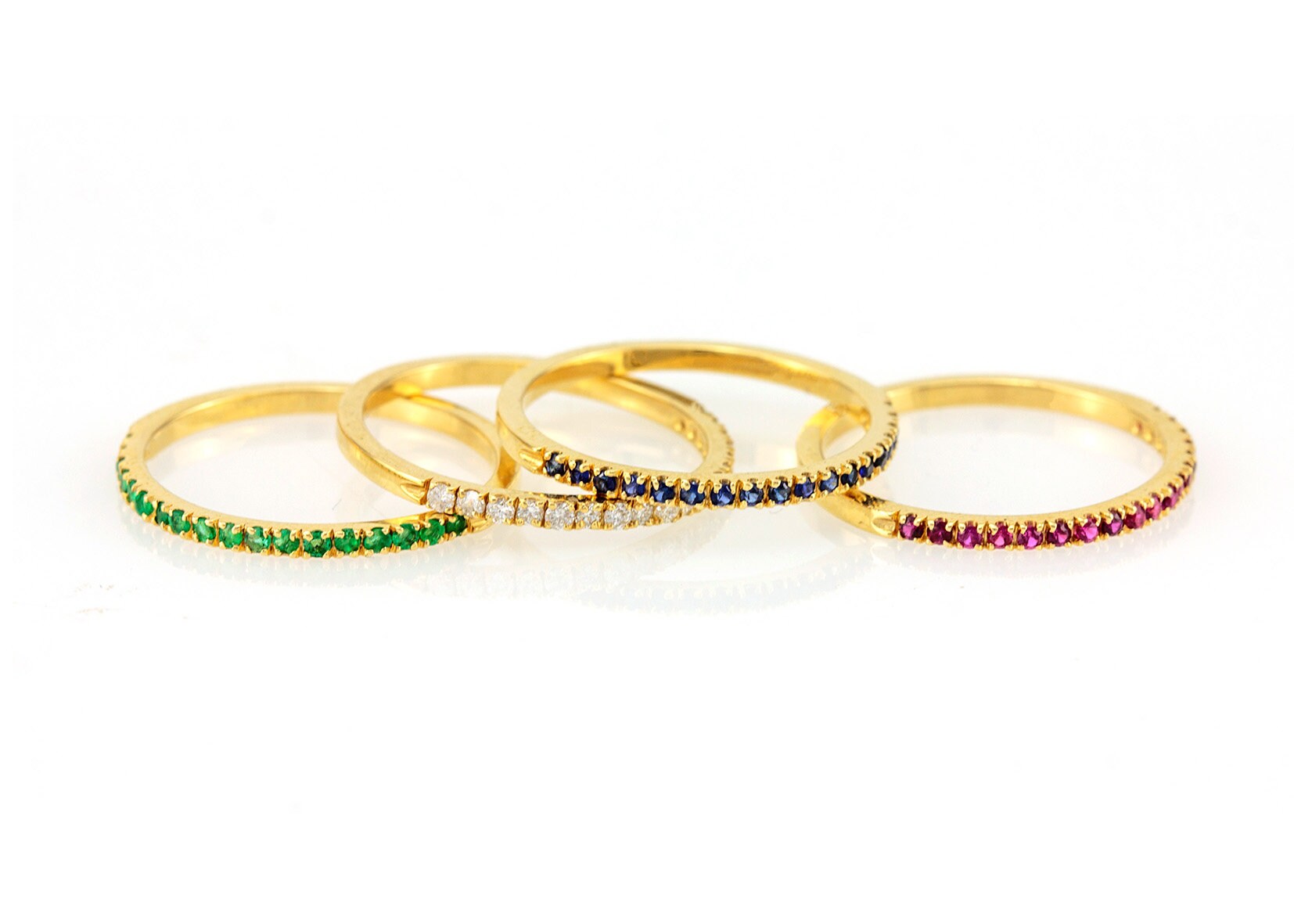 Gold Smaragd Rubin Saphir Ring, Dünner Stapelbarer Birthstone Ring von nuritdesignjewelry