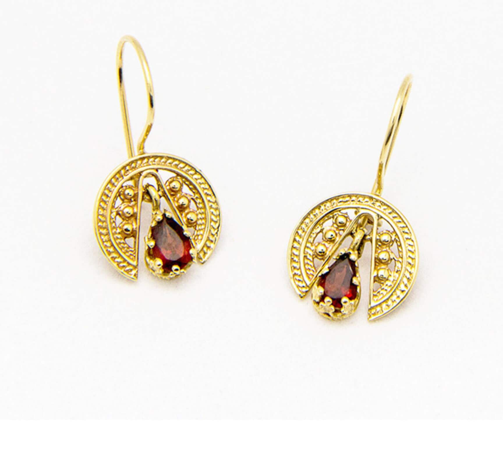 Vergoldete Vintage Granat Ohrringe, Handgefertigt von nuritdesignjewelry