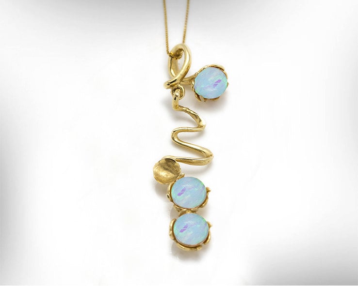 Opal Halskette Gold, Blauer Anhänger Für Frauen, Oktober Birthstone Schmuck, Edelstein Schmuck Geschenk von nuritdesignjewelry