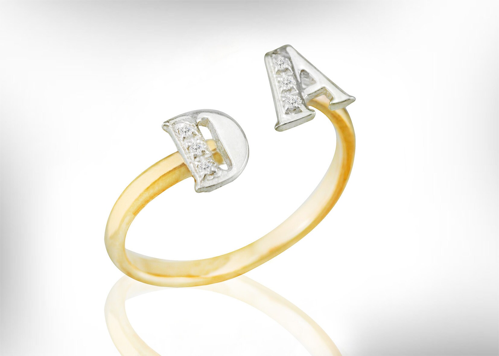 Gold Filled Anfangsbuchstaben Ring, Personalisierter Zirkonia Edelsteine von nuritdesignjewelry