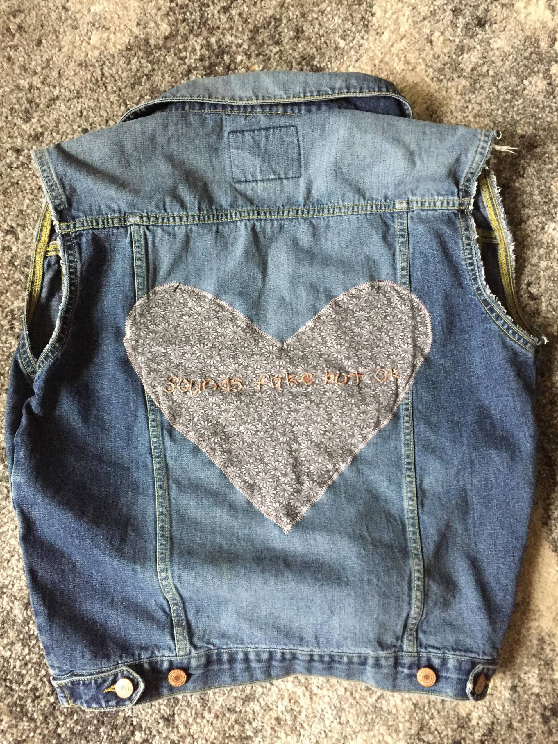 Klingt Gefälschte Patch Jeansweste Klingt Gefälschte Patch Jeansweste von nykolstitch