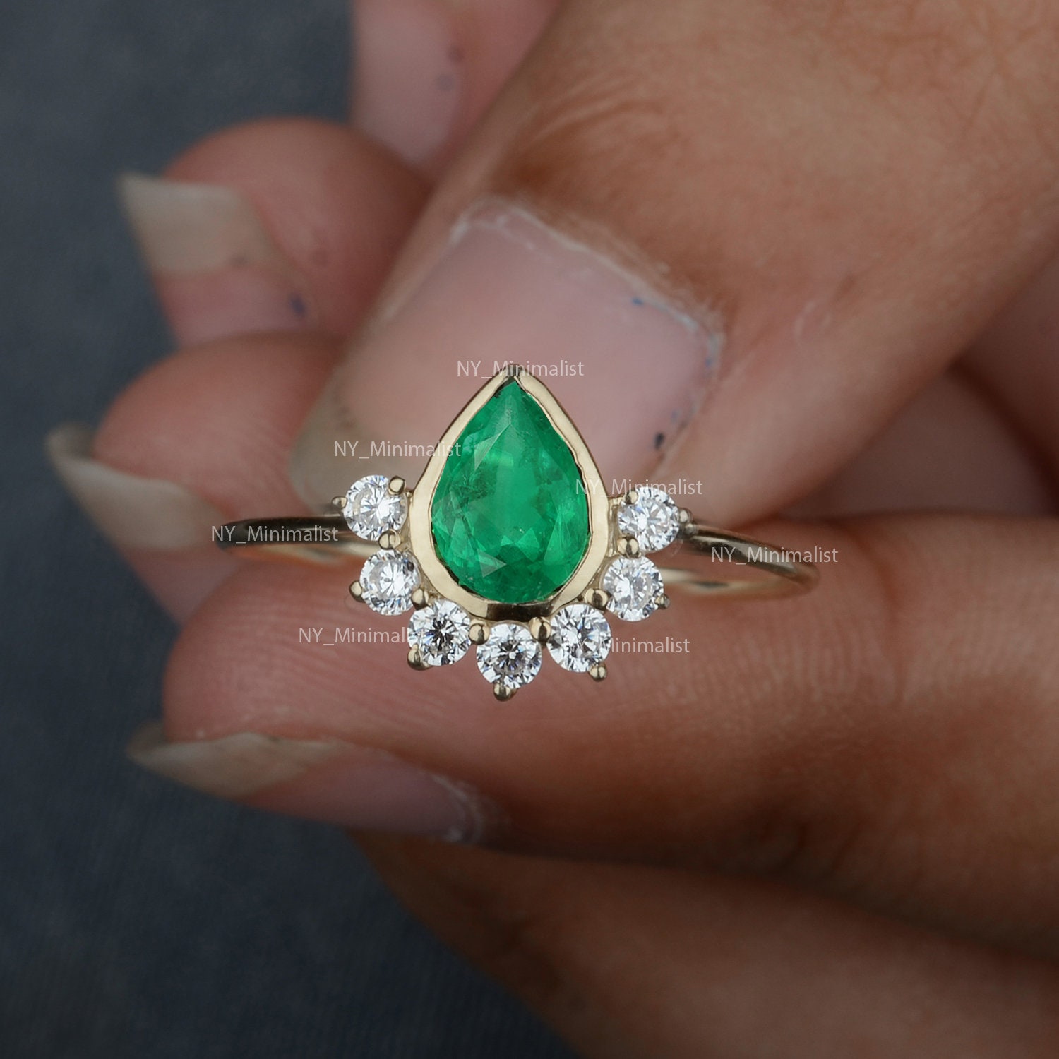 14K Gold Tropfen Smaragd Diamant Ring Echte Eternity Band von nyminimalist