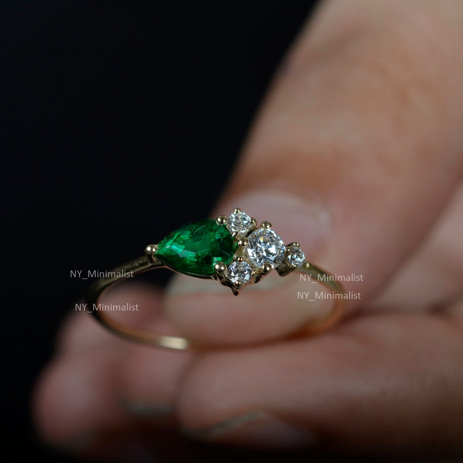 14K Gold Tropfen Smaragd Ring Diamant Cluster, Handgemachter Schmuck von nyminimalist