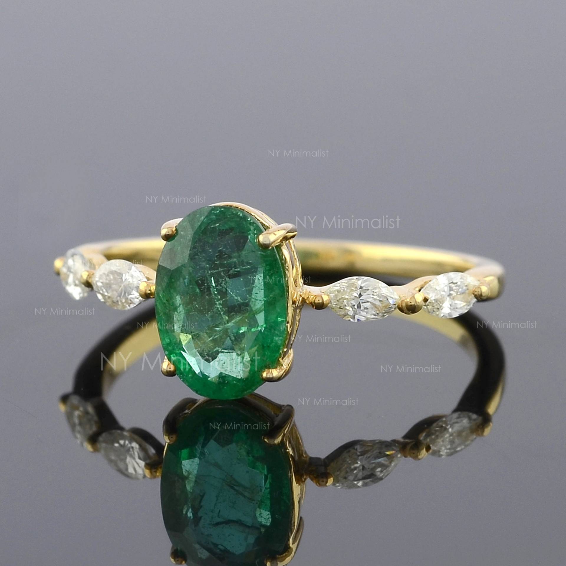 Echter Ovaler Smaragd Dimond Ring 14K Gelbgold Marquise Diamant Handgemachter Zertifizierter Verlobungsring Echter Ovaler Smaragd Dimond Ring 14K Gelbgold Marquise Diamant Handgemachter Zertifizierter Verlobungsring von nyminimalist