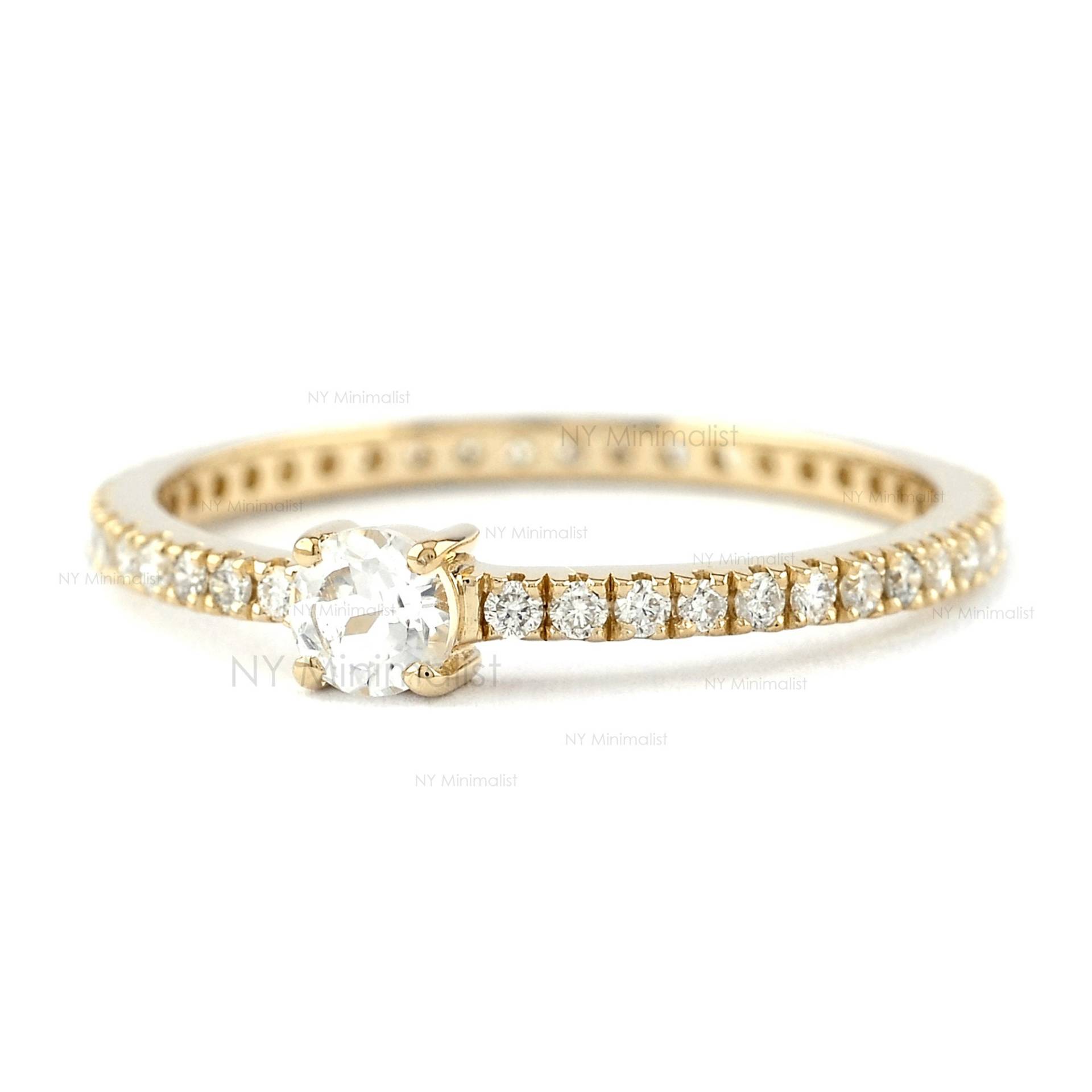 Solitär Natürlicher Diamant Pave Eternity Wedding Bandring Massiv 18K Gelbgold Stapelbarer Ring Handgemachter Versprechensring von nyminimalist