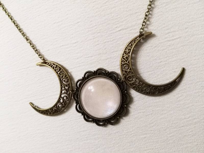 Dreifachmond Halskette, Göttinnen Hexenschmuck, Halbmond Bronzene Mond Halskette von oOMySweetNightmareOo