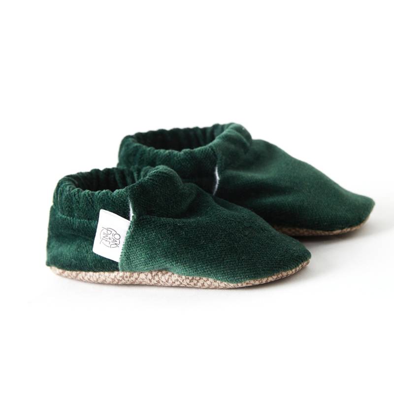Samt Krabbelschuhe Dunkelgrün/Lauflernschuhe Hausschuhe Vegane Babyschuhe von oakandpinemarket