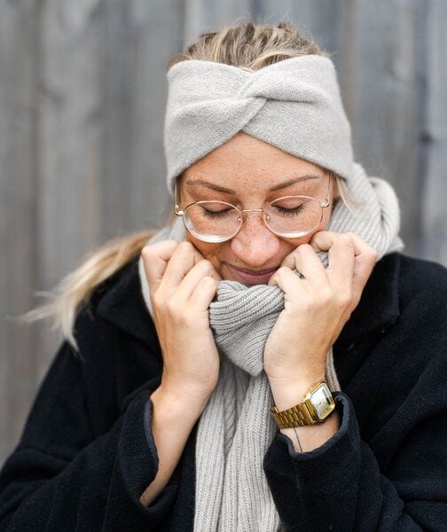 obumi STIRNBAND KNOT AUS KASCHMIR (100% RECYCLED) von obumi