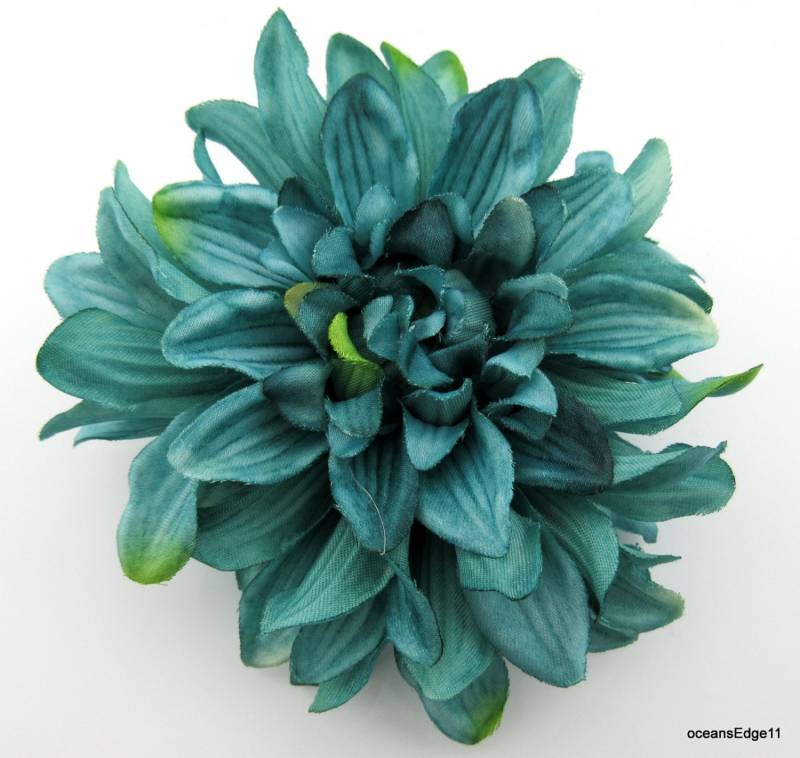 4, 5 "Bunte Teal Blau Poly Seide Dahlie Blumen Brosche 4, 5 "Bunte Teal Blau Poly Seide Dahlie Blumen Brosche von oceansEdge11