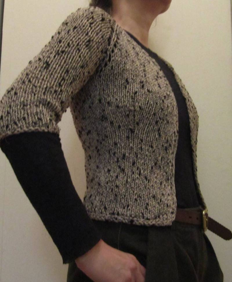 Crop Cardi in Vintage Baumwolle Tan Mit Schwarzen Flecks - Größe Xs/S von odaliv