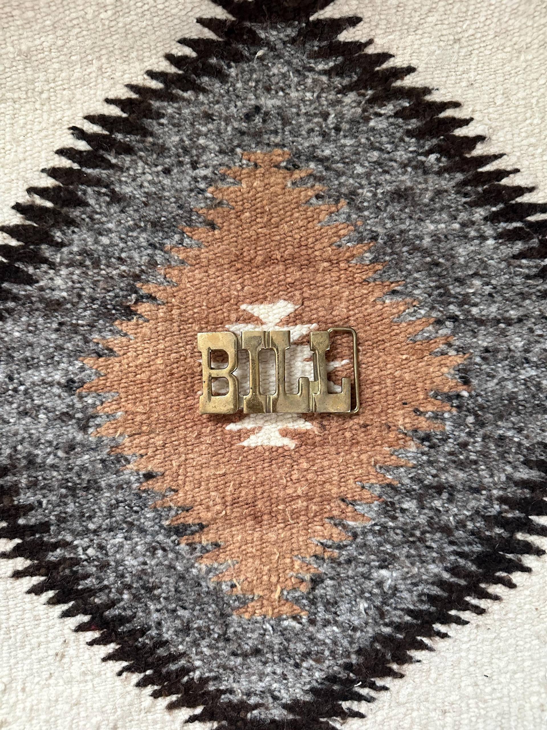 "Vintage "Bill" Gürtelschnalle Aus Messing." "Vintage "Bill" Gürtelschnalle Aus Messing." von odevintageshop
