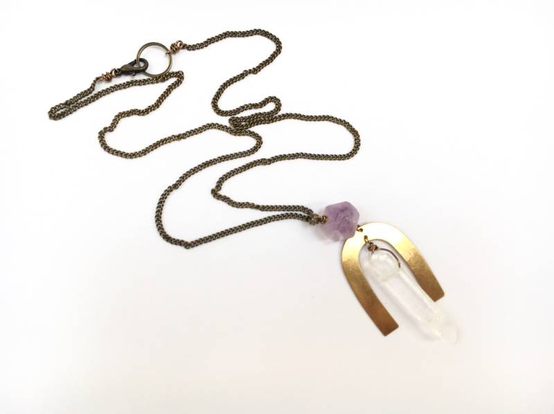 Amethyst Klar Quarz Arc Gemischten Metall Halskette Oxidiert Bordstein Kette 24, 5" Jeden Tag Lang Lila Statement Amethyst Klar Quarz Arc Gemischten Metall Halskette Oxidiert Bordstein Kette 24, 5" Jeden Tag Lang Lila Statement von odysseyandoddities