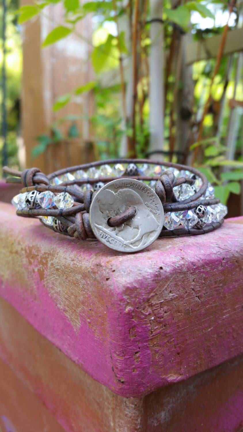 Dreifach Wickeln Lederarmband/Rustikale Kristalle/Weichstes Leder/Aus Dem Perlenpfad Neosho/Swarovski Kristalle/Aurora Borealis/Buffalo Nickel// von offbeadinpathneosho