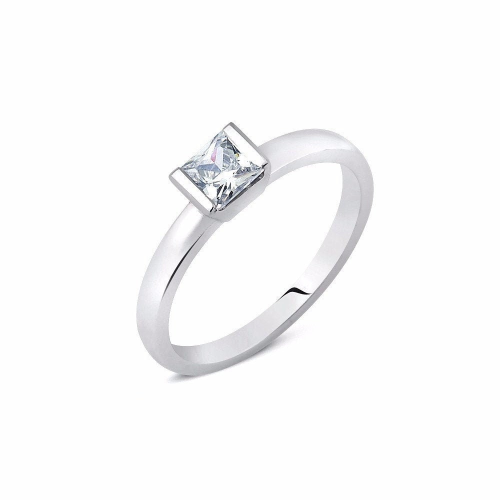 333 Solid Gold Princess Cut Solitaire Ring/Diamantring Goldring Dcolor Vvs1 Klarheit Moissanite von ohannescorlu
