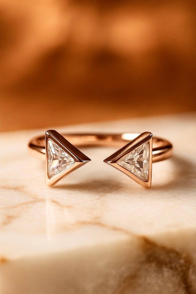 8K Solid Gold Trillion Ring-Dreieck Ring-Offener Ring-Billion Ring-Diamant Ring-Gold Ring-8K & Cz Dreieck Ring von ohannescorlu