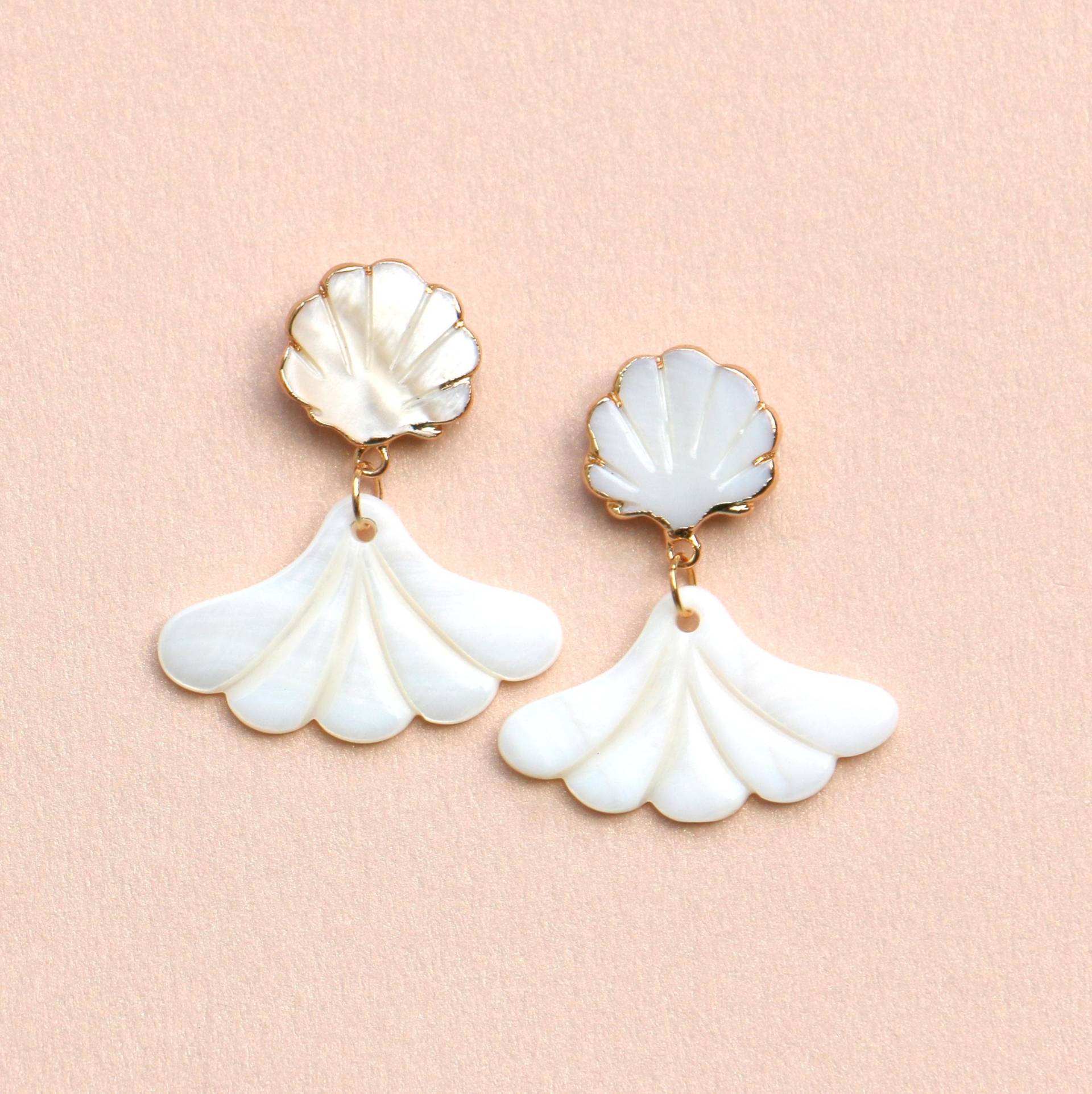 Art Deco Fächer Ohrringe Aus Perlmutt von ohfunky