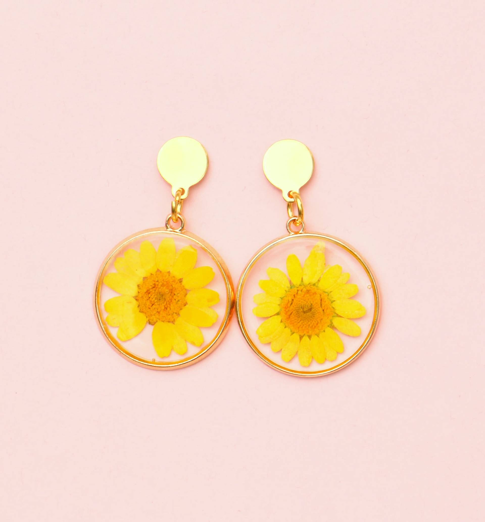 Blüten Ohrringe Gänseblümchen von ohfunky