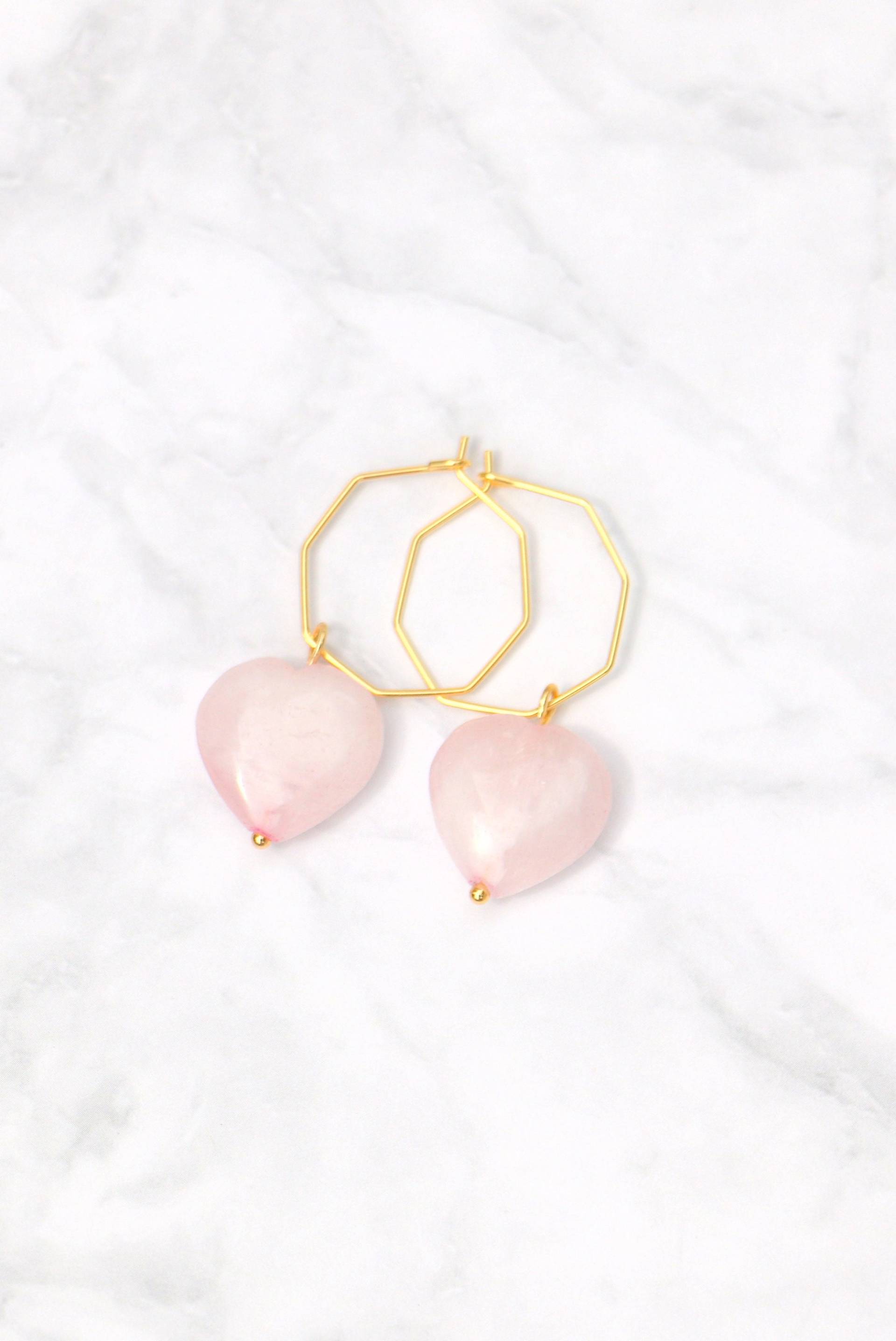 Creolen Mit Rosenquarz Herz Anhänger von ohfunky