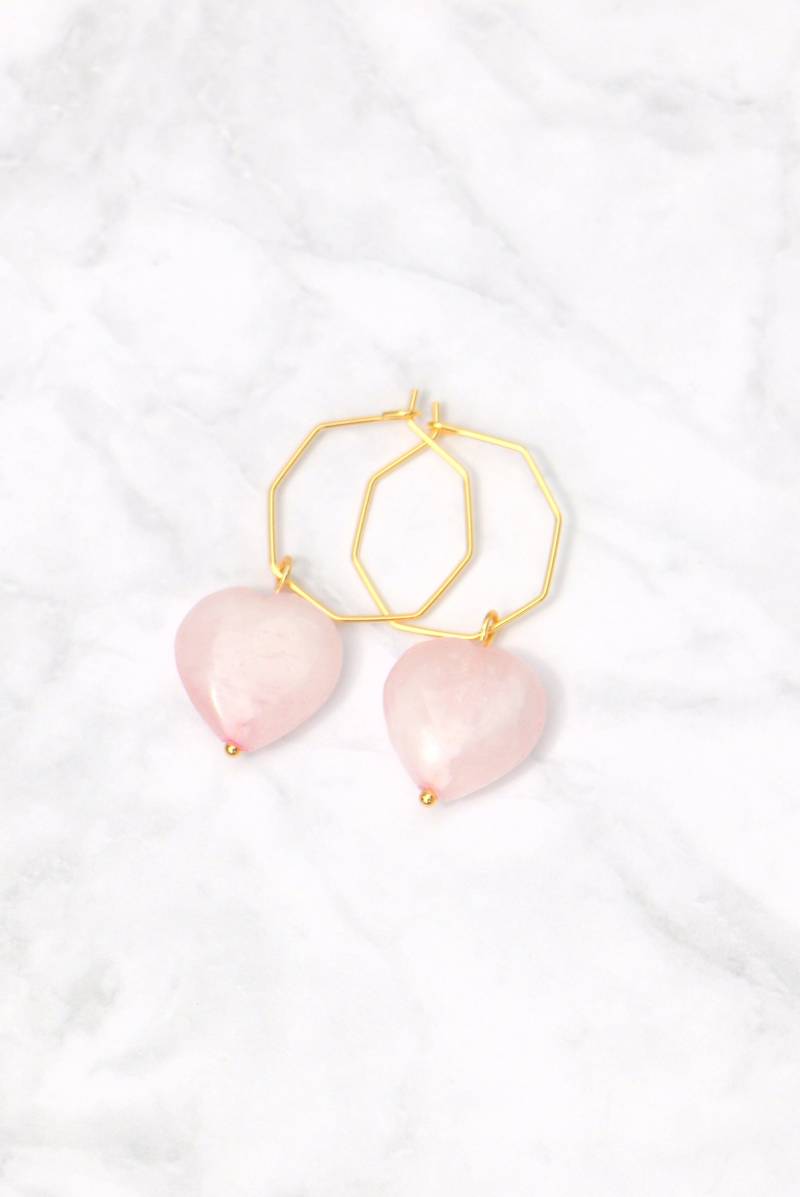 Creolen Mit Rosenquarz Herz Anhänger von ohfunky