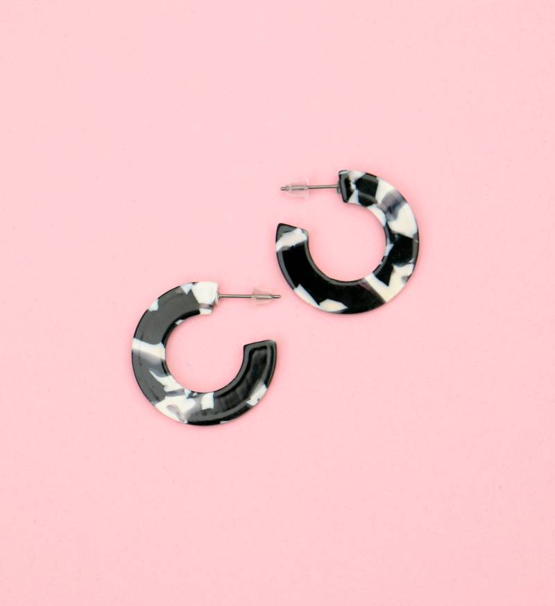 Creolen Schwarz Weiß Aus Acetat von ohfunky