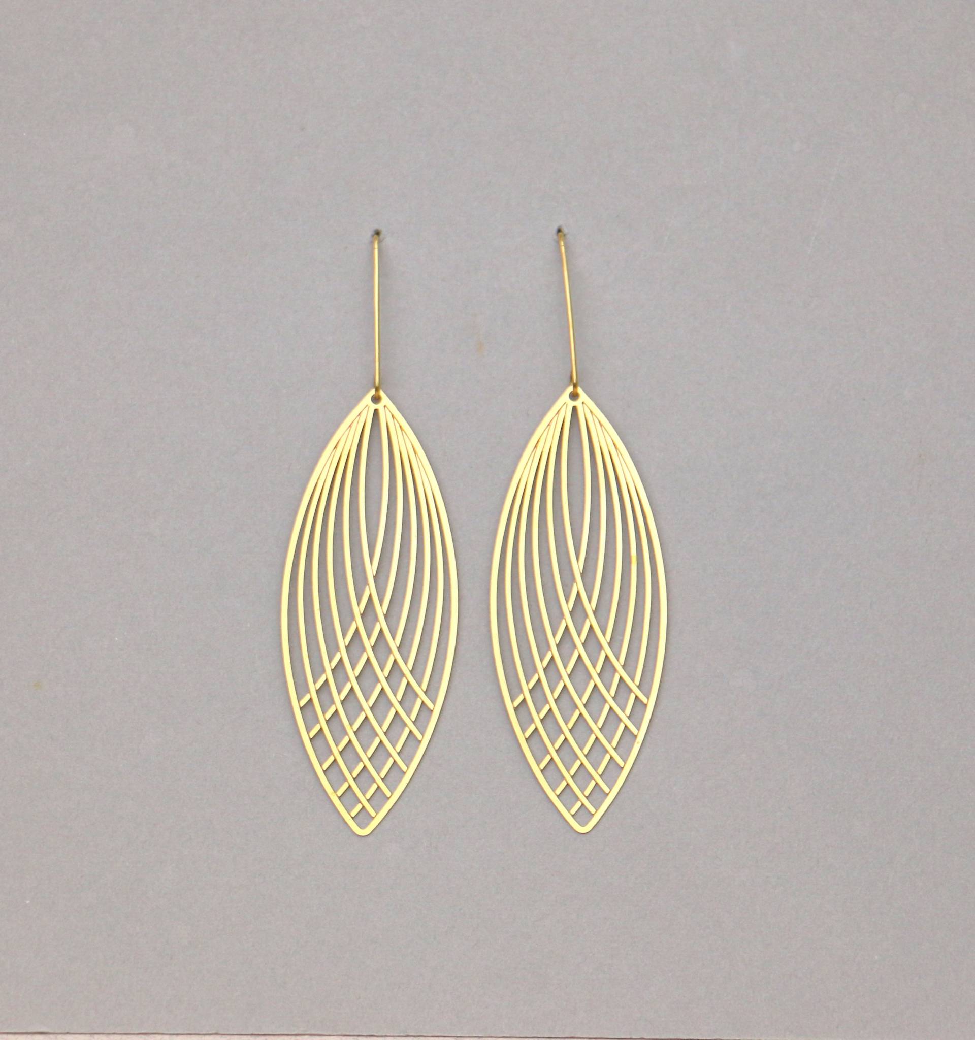 Hängende Blatt Ohrringe Aus Messing von ohfunky