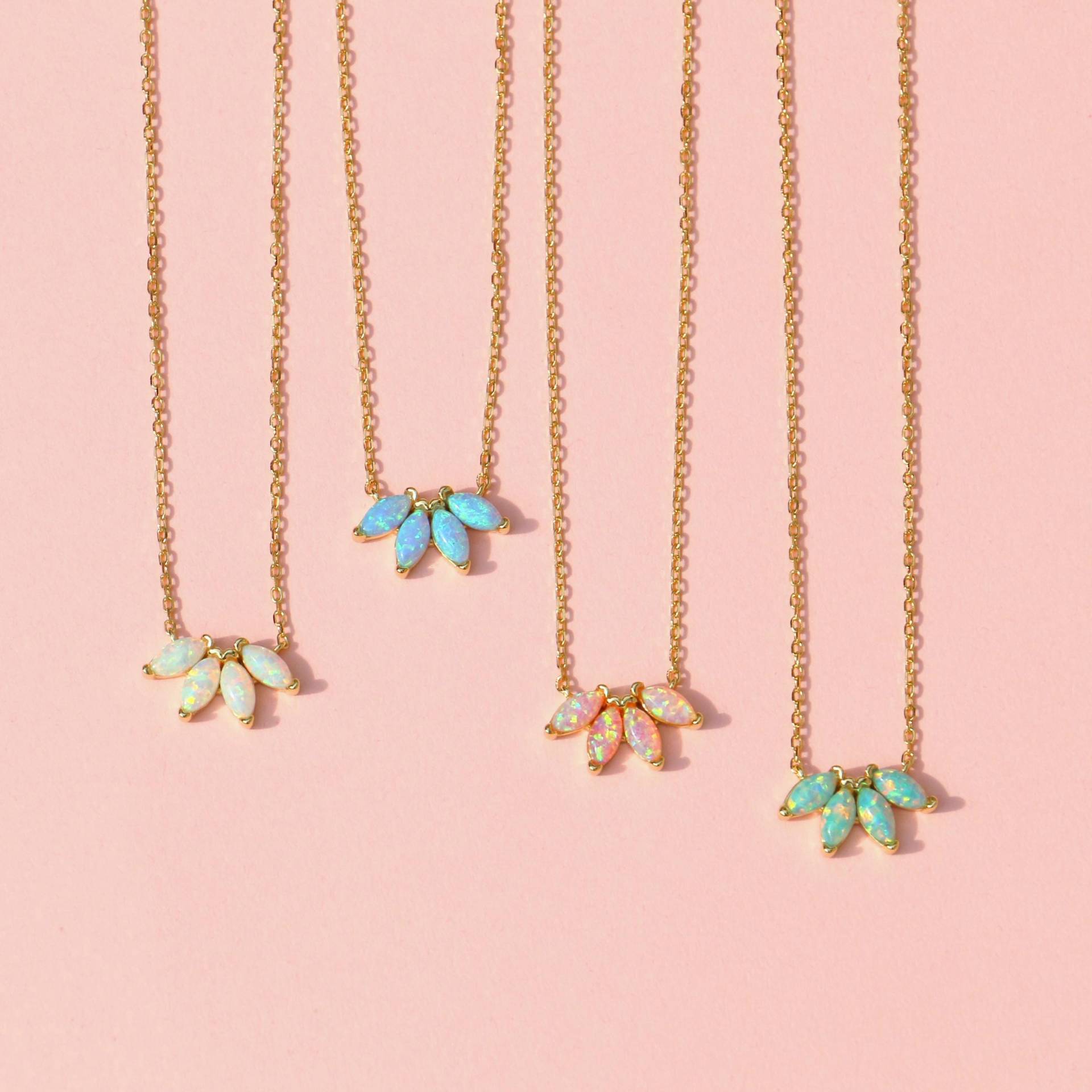 Opal Marquise Blütenblatt Kette, 925 Sterling Silber Vergoldet, Schmuck von ohfunky