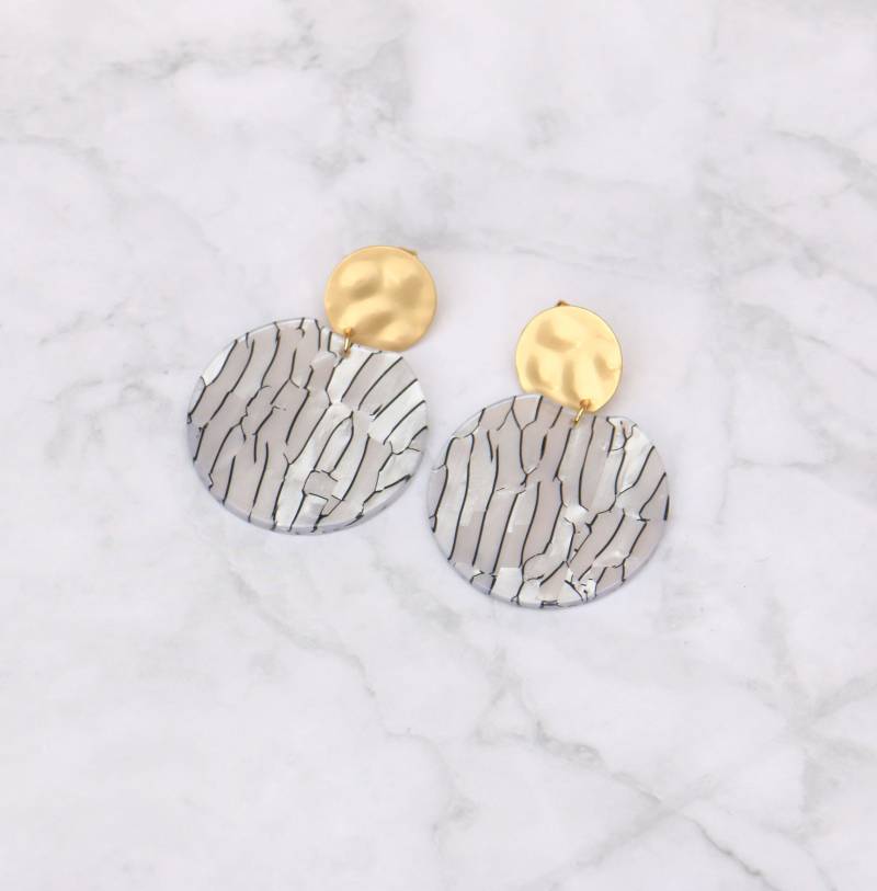 Zebra Acryl Statement Ohrringe von ohfunky